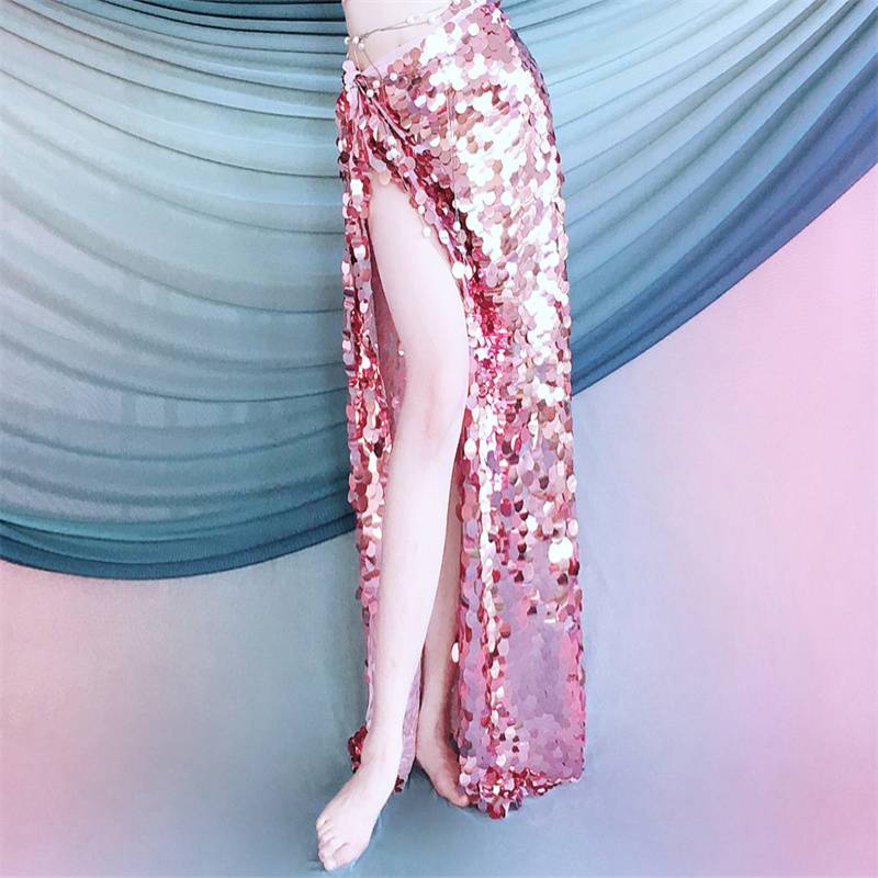 Pink beads, large ass towels